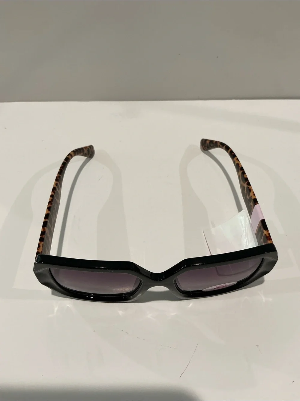 NWT Juicy Couture Black Frame w/Tiger Pattern handles 100% UV Protection glasses
